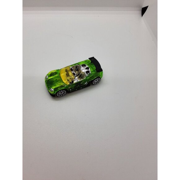 Lot of 9 Hot Wheels cars from 1994 to 2014 Sharkcruiser, 24/Seven, Chicane - Picture 3 of 12